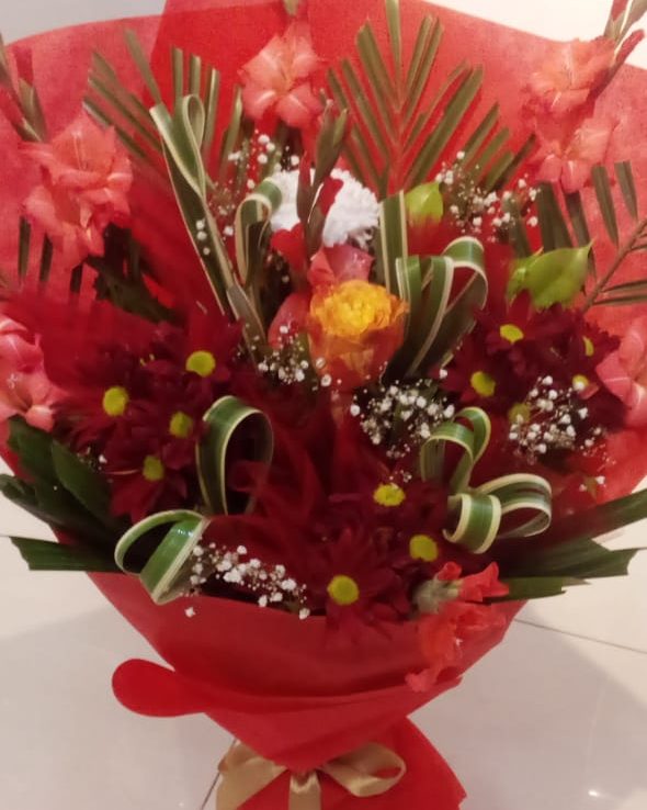 Valentine Flowers Online Delivery - FromYouFlowers.pk