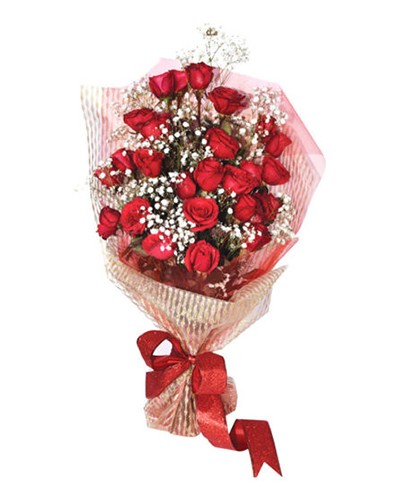 Red Roses Bouquet Karachi - FromYouFlowers.pk