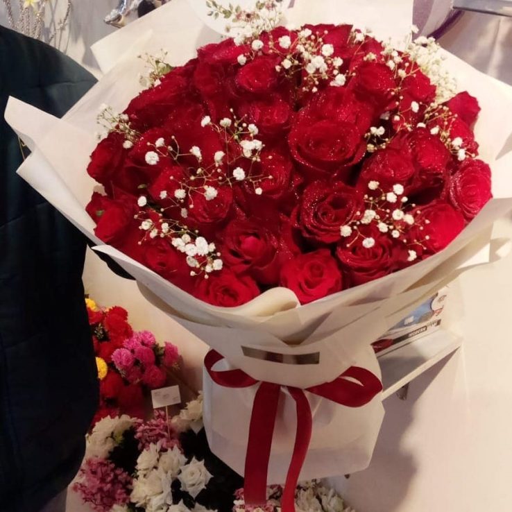 Send Red Roses Pakistan - FromYouFlowers.pk