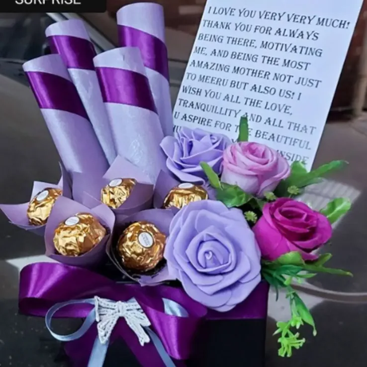 Mother's Day Flower Box Lahore - FromYouFlower.pk