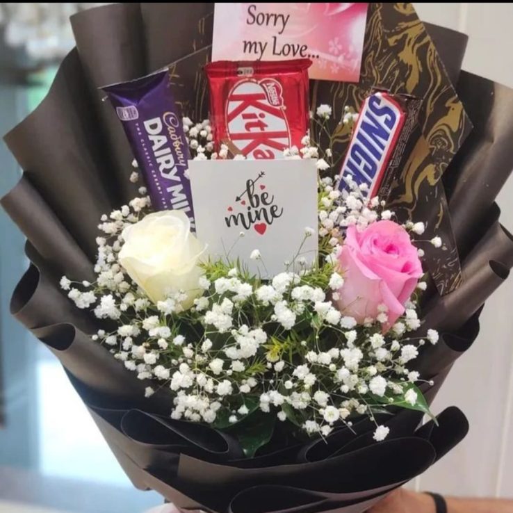 Bouquet Delivery Karachi - FromYouFlowers.pk