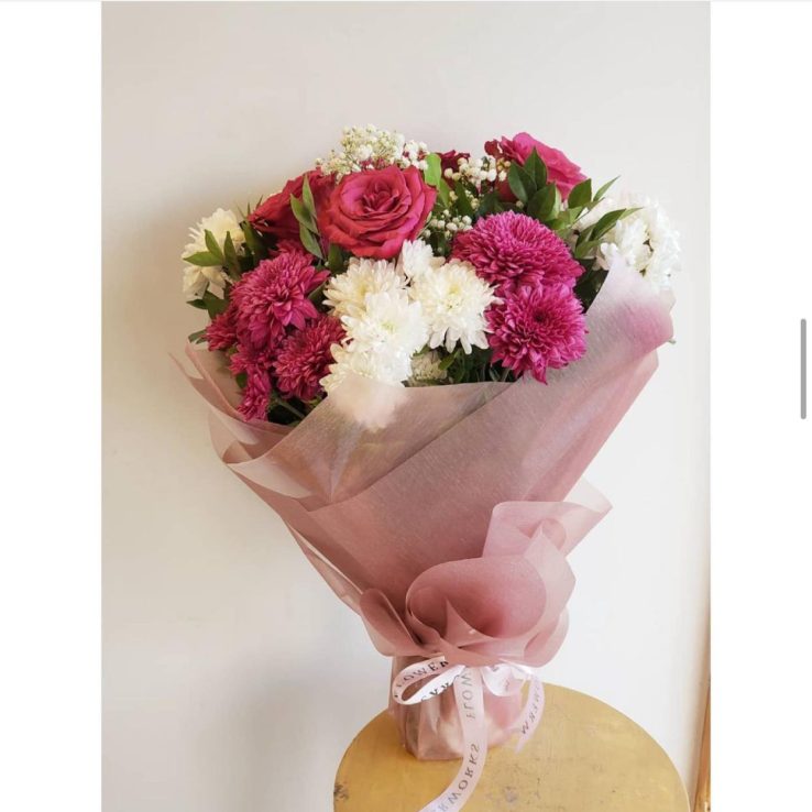 Best Flowers Bouquet in Karachi - FromYouFlowers.pk