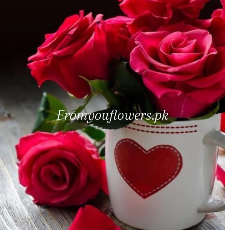 Send Valentine Gifts to Pakistan - FromYouFlowers.pk