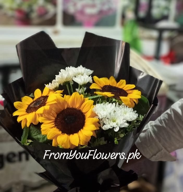 Fresh Flowers Lahore - FromYouFlowers.pk