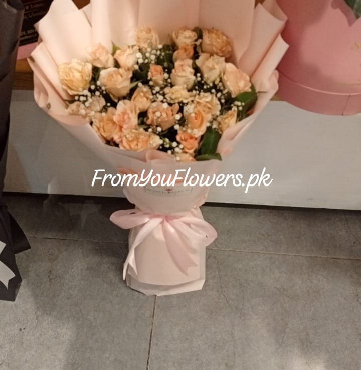 Best Flowers for Mom Pakistan - FromYouFlowers.pk