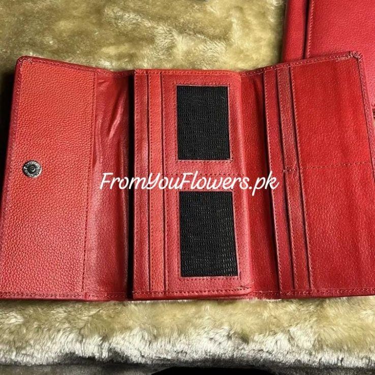Men's Red Leather Wallet Pakistan - FromYouFlowers.pk