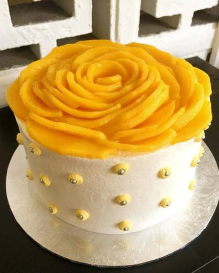 Online Mango Cakes Delivery Lahore - FromYouFlowers.pk