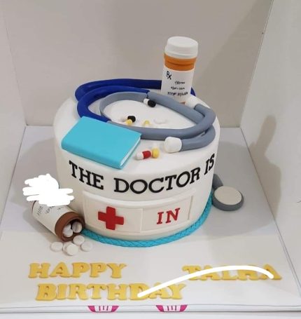 Customized Cakes for Birthday Lahore - FromYouFlowers.pk