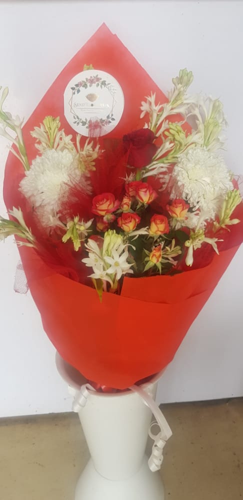 Flowers Delivery in Pakistan - FromYouFlowers.pk