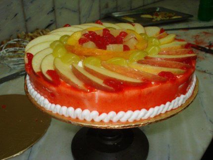 Fruit Cake Delivery Pakistan - FromYouFlowers.pk