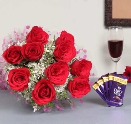 Valentines Day Flowers with Chocolates - FromYouFlowers.pk