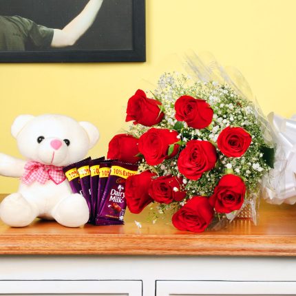 Birthday Gifts for Her Lahore - FromYouFlowers.pk