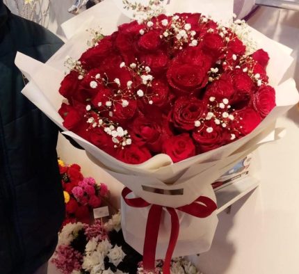 Send Red Roses Pakistan - FromYouFlowers.pk