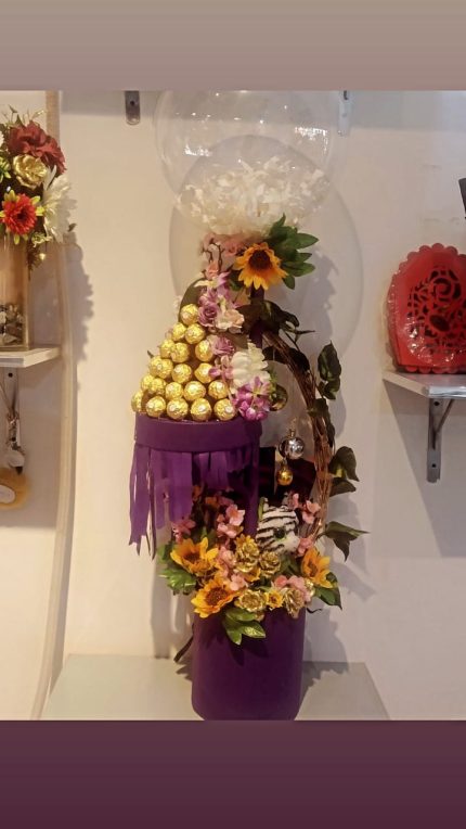 Flower and Gifts Delivery Lahore - FromYouFlowers.pk