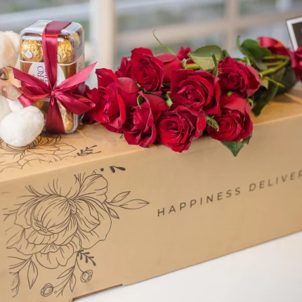 Valentine Flower Gift Box Lahore - FromYouFlowers.pk