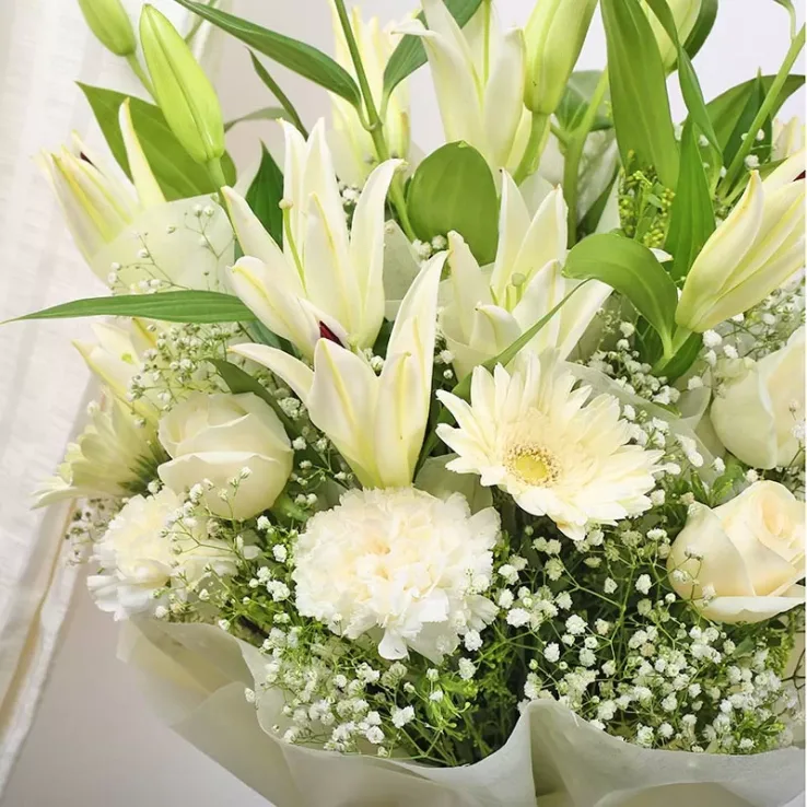Send Flower Gifts to Pakistan - FromYouFlowers.pk