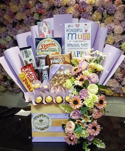 Mother Gift Baskets Lahore - FromYouFlowers.pk