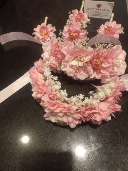 Floral Jewelry For Mom Pakistan - FromYouFlowers.pk