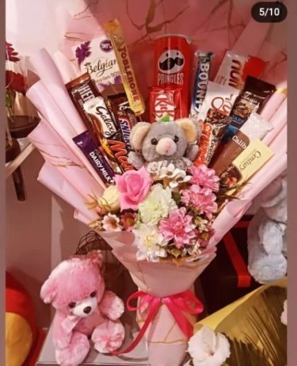 Chocolate Bouquet For Mother's Day Lahore - FromYouFlowers.pk