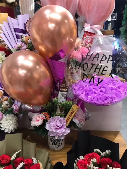 Mother Day Presents Lahore - FromYouFlowers.pk