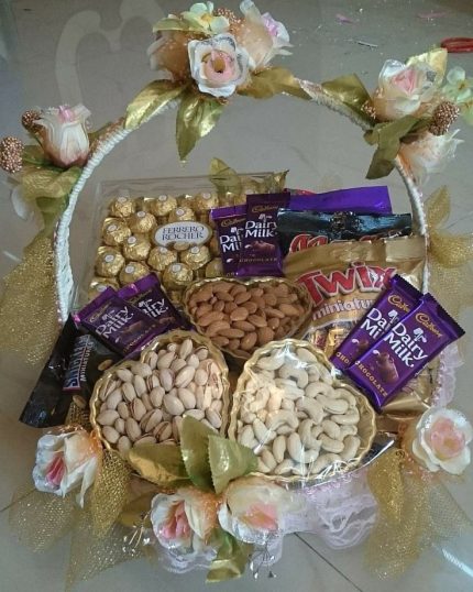Online Dry Fruits Basket Karachi - FromYouFlowers.pk