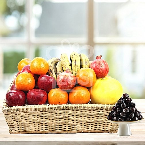 Large Fruit Basket With Imported Dates