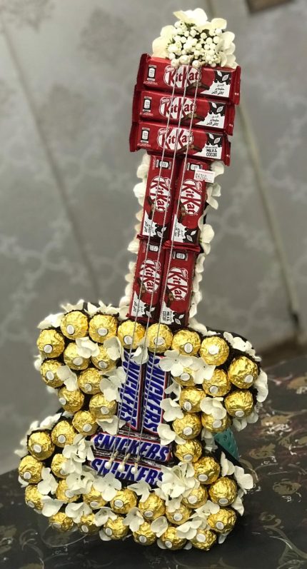 Send Chocolates to Lahore - Fromyouflowers.pk