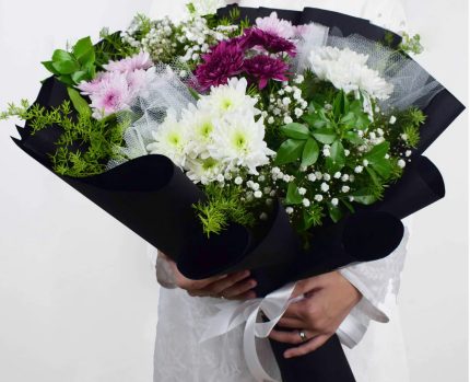 Fresh Flowers Delivery Karachi - FromYouFlowers.pk