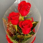 Valentine Red Roses Pakistan - Fromyouflowers.pk