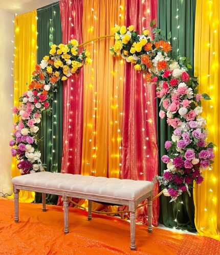 Mehndi Stage Flowers Lahore - FromYouFlowers.pk
