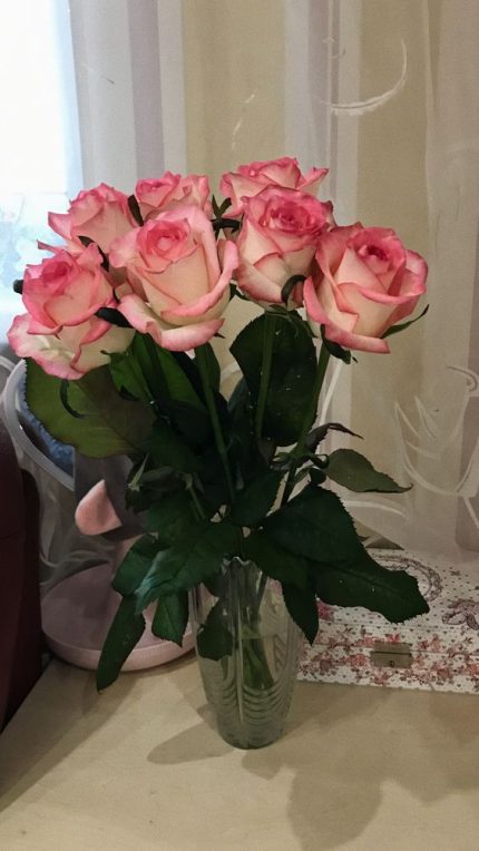 Online Flower Arrangement Lahore - FromYouFlowers.pk