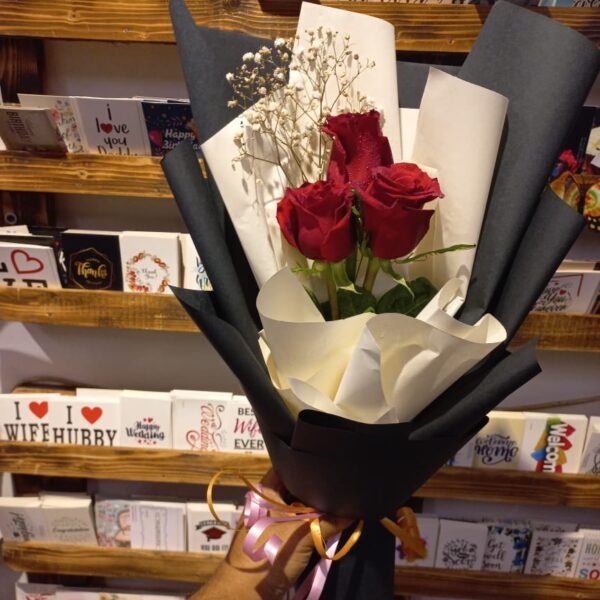 Bouquet of Love - Fromyouflowers.pk