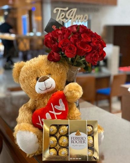 Best Valentine Gift Pakistan - FromYouFlowers.pk