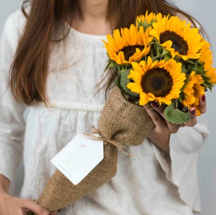 Sunflowers Delivery Lahore - FromYouFlowers.pk