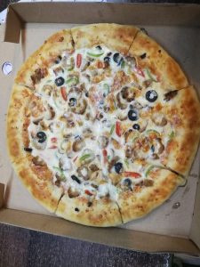 Pizza Delivery Lahore - FYF Pakistan