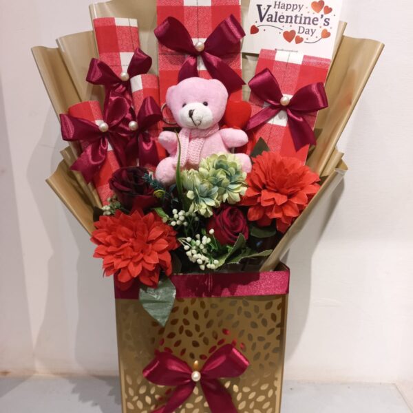 Valentines Gift Lahore - FromYouFlowers.pk