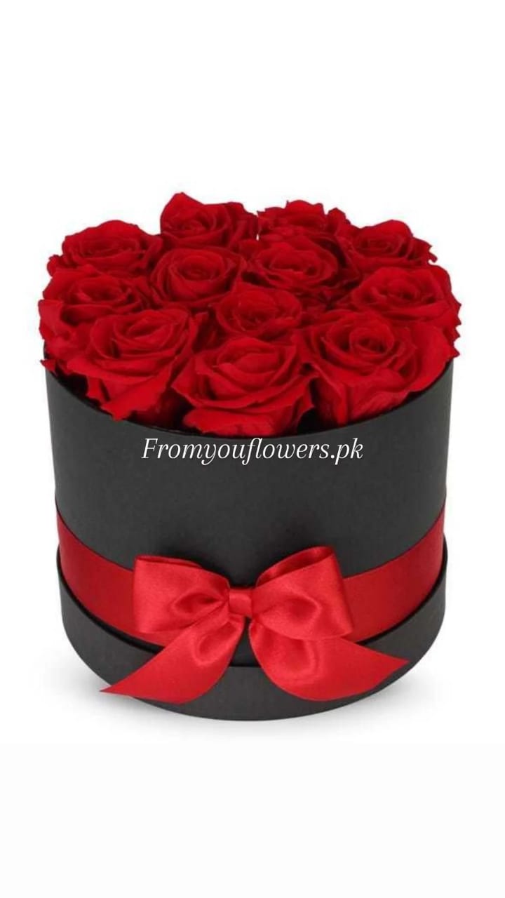 Valentine Flower Gift Box - FromYouFlowers.pk
