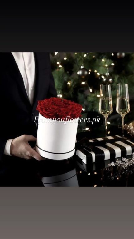 Valentine's Day Flower Box Lahore - FromYouFlowers.pk