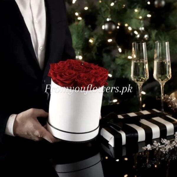 Valentine's Day Flower Box - FromYouFlowers.pk