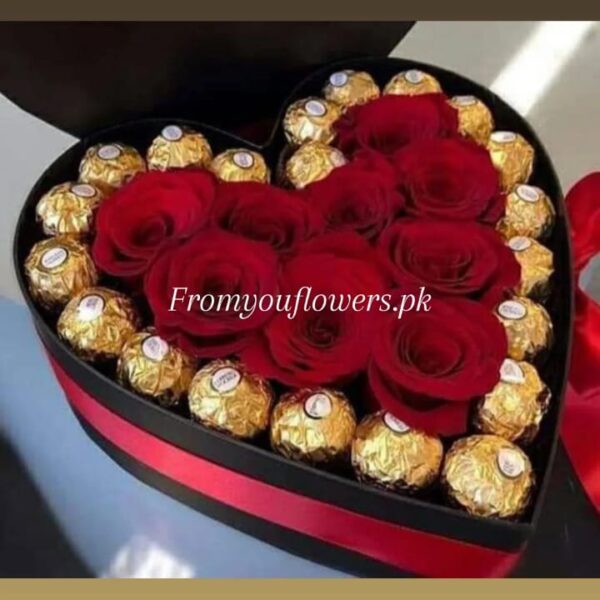 Valentine Gift to Pakistan - FromYouFlowers.pk