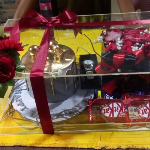 Valentines Gifts Flowers Delivery - FromYouFlowers.pk