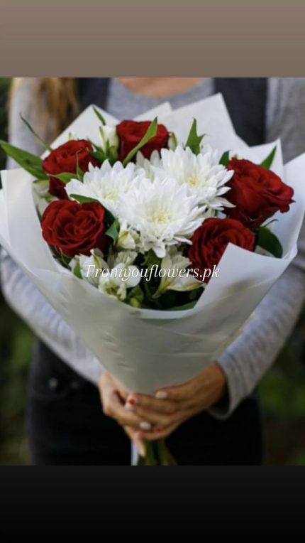 Fresh Flowers delivery to Pakistan - FromYouFlowers.pk