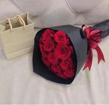 Online Valentine Flower Delivery Lahore - FromYouFlowers.pk