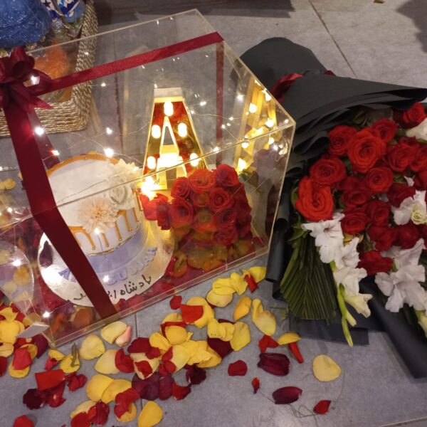 Valentine Acrylic Gift Box - FromYouFlowers.pk