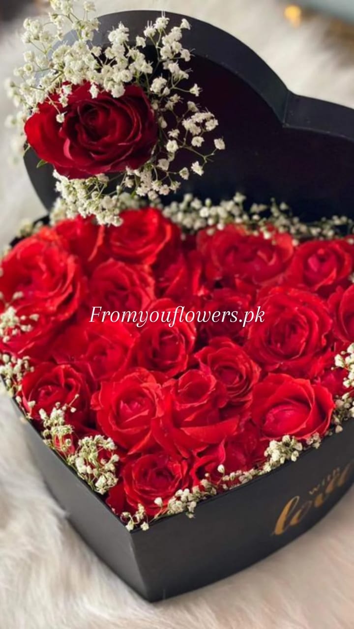 Valentine's Day Rose to Pakistan - FromYouFlowers.pk