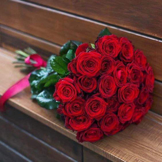 Red Rose Valentine Flowers - FromYouFlowers.pk