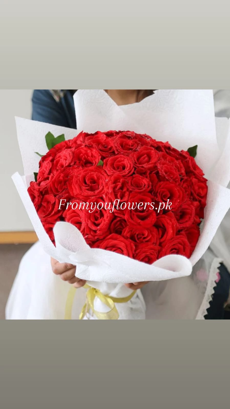 Best Valentine's Day Rose Pakistan - FromYouFlowers.pk