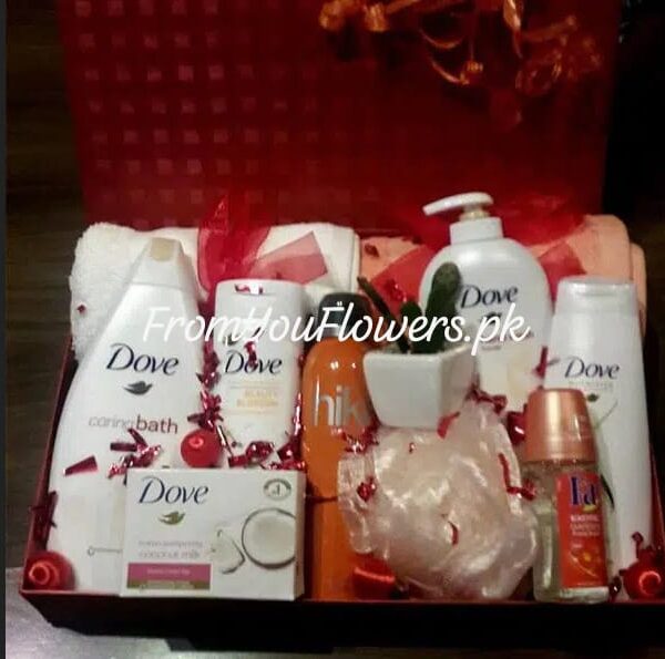 Mom Gift Ideas Lahore - FromYouFlowers.pk