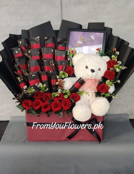 Valentine's Day Flower Deals Lahore - FromYouFlowers.pk