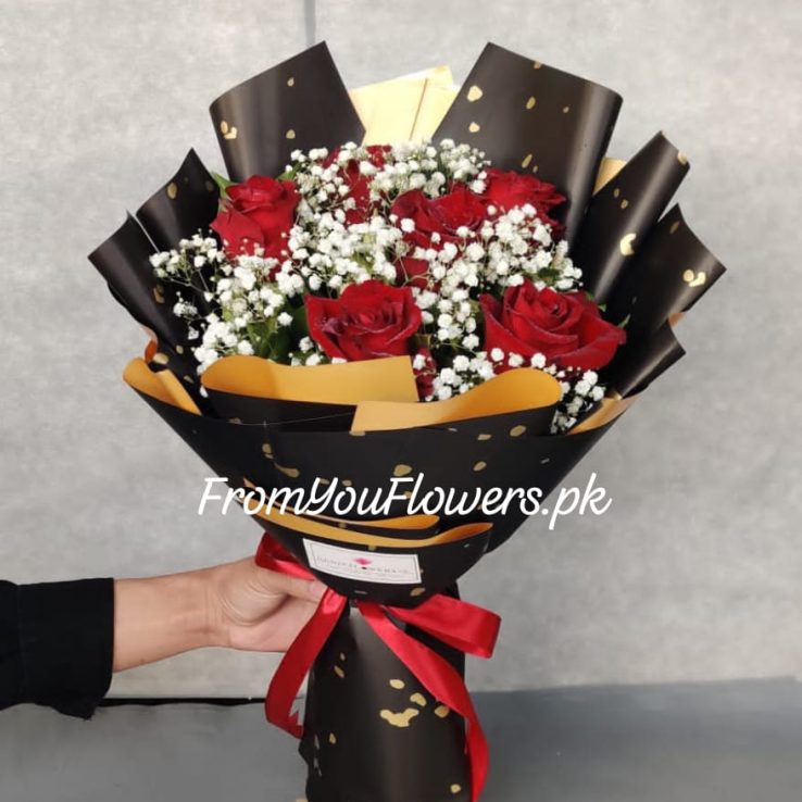 Valentine Bouquet Delivery Pakistan - FromYouFlowers.pk